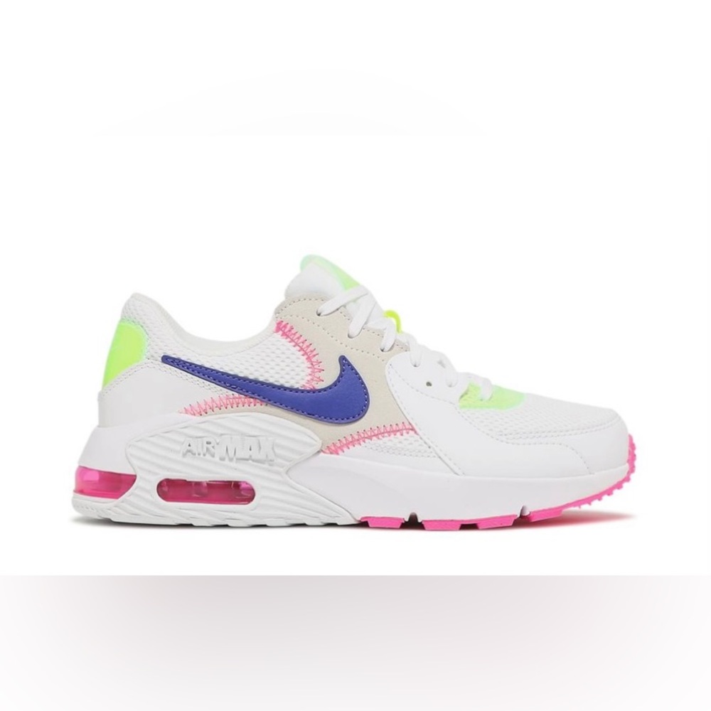 Nike Women’s Air Max Excee Size 7